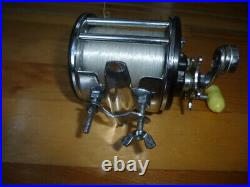 Vintage Fishing Reel Penn 350 USA Nice collectable lures and deals