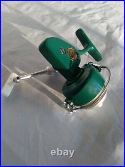 Vintage Green Penn 714 Spinfisher UltraSport Spinning Reel