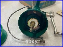 Vintage Near Mint Green PENN SPINFISHER 710 SPINNING REEL Made in USA Greenie