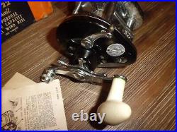 Vintage Ocean City 922 Topsail Level Wind Conventional Reel made in USA