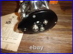 Vintage Ocean City 922 Topsail Level Wind Conventional Reel made in USA