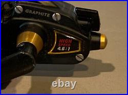 Vintage PENN 5500 SS Graphite Spinning Fishing Reel Made in USA with Gold Spool