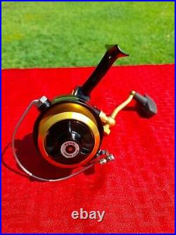 Vintage PENN 710Z Spinning Fishing Reel Made in USA