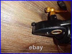 Vintage PENN 712Z Spinning Reel made in USA