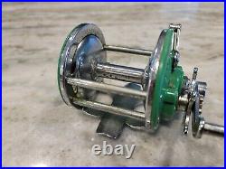 Vintage PENN Monofil No. 26 Reel with very RARE GREEN SIDE PLATES USA MADE