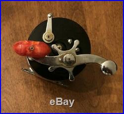 Vintage PENN No. 99 Fishing Casting Reel Bakelite Clean in Nice Condition