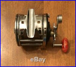 Vintage PENN No. 99 Fishing Casting Reel Bakelite Clean in Nice Condition