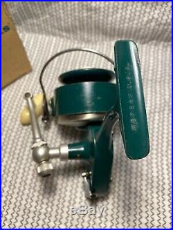 Vintage PENN Spinfisher Model 700/701 Greenie Spinning Reel. Circa 1960's. USA