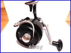 Vintage Pacific Centaure Spinning Reel Never Been Used Collector