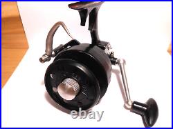 Vintage Pacific Centaure Spinning Reel Never Been Used Collector