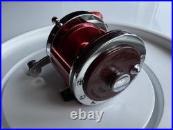 Vintage Penn 146 Squidder JR Red Anniversary Spool Tiburon Red Bakelite Handle