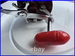 Vintage Penn 146 Squidder JR Red Anniversary Spool Tiburon Red Bakelite Handle