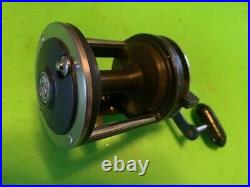 Vintage Penn 25 Gls Graphite Lever Drag Senator Fishing Reel Made In The USA