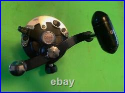 Vintage Penn 25 Gls Graphite Lever Drag Senator Fishing Reel Made In The USA