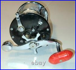 Vintage Penn 350 Leveline Fishing Reel