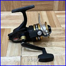 Vintage Penn 4500 SS Graphite Spinning Fishing Reel 4.61