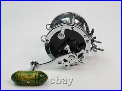 Vintage Penn 4/0 Senator 113 Fishing Reel COLLECTOR GRADE RARE COLOR HANDLE