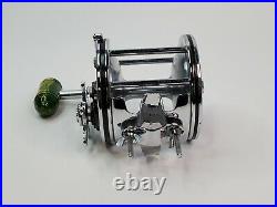 Vintage Penn 4/0 Senator 113 Fishing Reel COLLECTOR GRADE RARE COLOR HANDLE