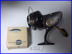 Vintage Penn 704Z SPINFISHER Saltwater Spinning reel with extra spool c