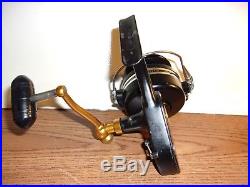 Vintage Penn 704 Z Spinning Reel Salt Water Gently Used Excellent +++ Condition