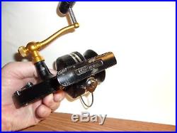 Vintage Penn 704 Z Spinning Reel Salt Water Gently Used Excellent +++ Condition