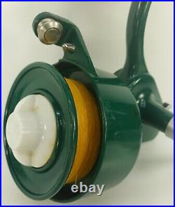 Vintage Penn 706 Green Bail-less Spinfisher Reel Excellent Condition