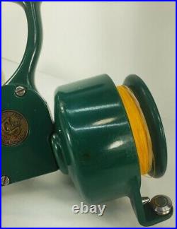 Vintage Penn 706 Green Bail-less Spinfisher Reel Excellent Condition