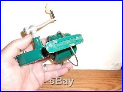 Vintage Penn 710 Spinfisher Spinning Reel with manual and extras Nice Condition