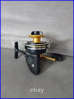 Vintage Penn 712Z Spinning fishing reel