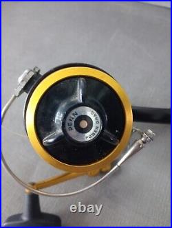 Vintage Penn 712Z Spinning fishing reel