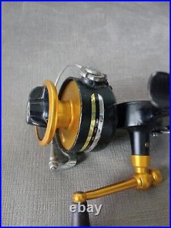 Vintage Penn 712Z Spinning fishing reel