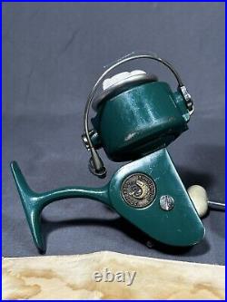 Vintage Penn 712 Spinfisher Saltwater Spinning Reel Made in USA With Box