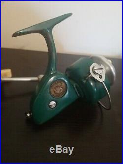 Vintage Penn 714 Ultrasport Green Spinfisher Spinning Fishing Reel 1975 USA +BOX