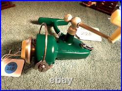 Vintage Penn 716 Ultralight Spinfisher Greenie Spinning Reel Bin No. 228