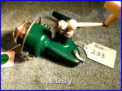 Vintage Penn 716 Ultralight Spinfisher Greenie Spinning Reel Bin No. 233