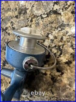 Vintage Penn 720 Blue Spinfisher Fishing Reel \\ Working, USA