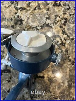 Vintage Penn 720 Blue Spinfisher Fishing Reel \\ Working, USA