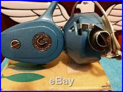 Vintage Penn 720 Spinning Reel in Box NEVER USED. OUTSTANDING BLUE, TOOL LUBE