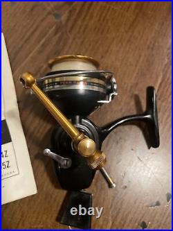 Vintage Penn 722Z Spinning Fishing Reel Made in USA Gold Black USED