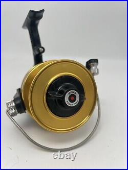 Vintage Penn 8500SS, Skirted Spol Spinning Reel, New No box. Free Insured ship
