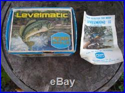 Vintage Penn 930 levelmatic bait casting reel With Original Box & Manual