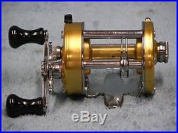 Vintage Penn 940 Baitcasting Reel Excellent with Box and Papers