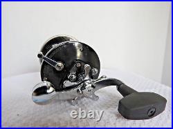 Vintage Penn 9M Level Wind Bait Casting Fishing Reel Made IN USA NEW IN BOX 3.4