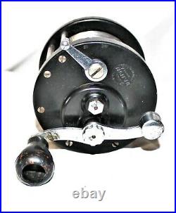 Vintage Penn Anglesea fishing reel 250YDS Very nice shape been in my collection
