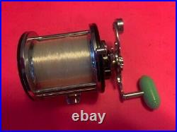 Vintage Penn Beachmaster No. 160 Fishing Reel With Blue & White Vintage Box Mint
