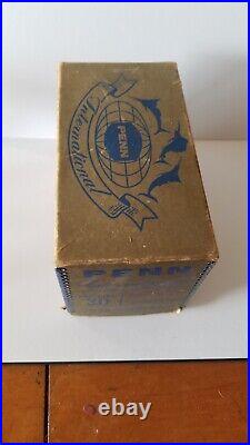 Vintage Penn International Tournament Reel Model 30. Never used withbox & manual