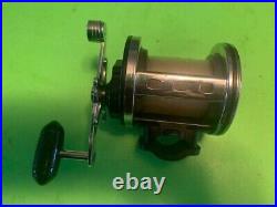 Vintage Penn Jigmaster 505hs Fishing Reel With Newell Reel Base & Clamp + Box