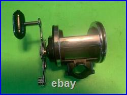 Vintage Penn Jigmaster 505hs Fishing Reel With Newell Reel Base & Clamp + Box