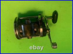 Vintage Penn Jigmaster 505hs Fishing Reel With Newell Reel Base & Clamp + Box