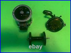 Vintage Penn Jigmaster 505hs Fishing Reel With Newell Reel Base & Clamp + Box